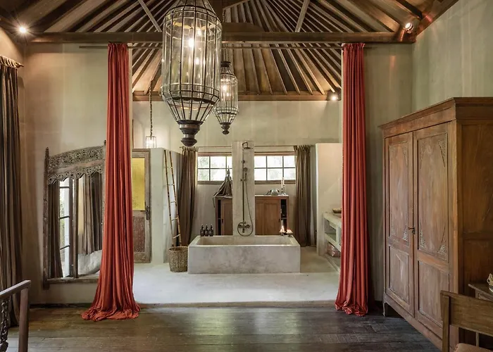 Hotel Balquisse Heritage 4*