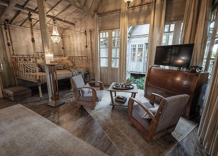 Hotel Balquisse Heritage 4*